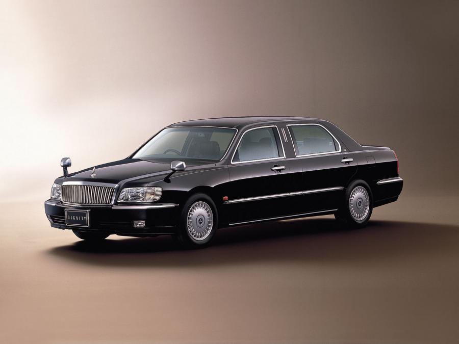  Mitsubishi Dignity 2000 года  (фото 1 из 2)